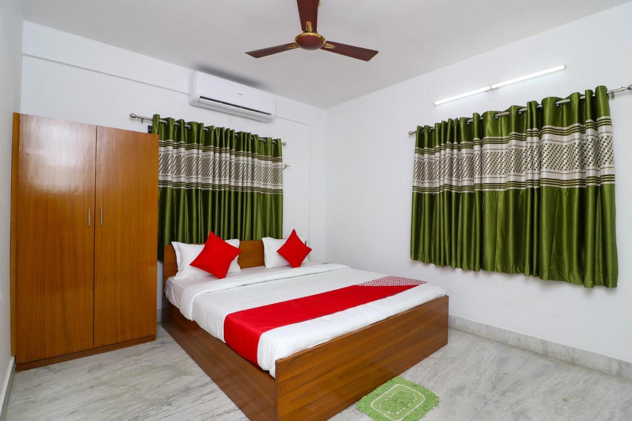 Oyo 30269 Amar Raj Inn Kolkata Ngoại thất bức ảnh