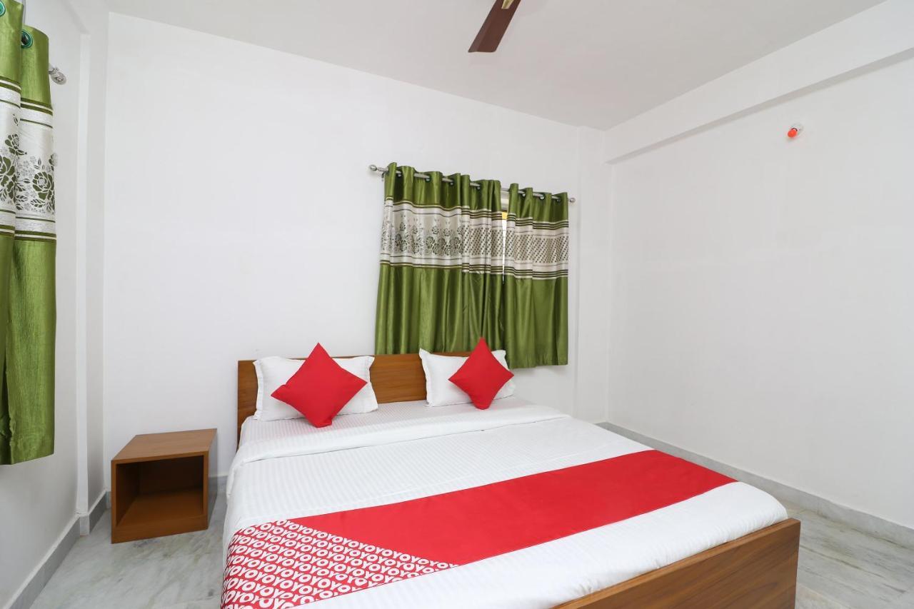 Oyo 30269 Amar Raj Inn Kolkata Ngoại thất bức ảnh