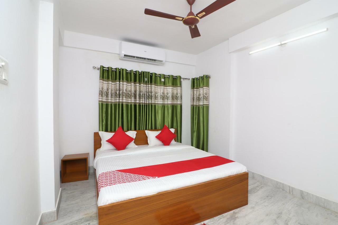Oyo 30269 Amar Raj Inn Kolkata Ngoại thất bức ảnh