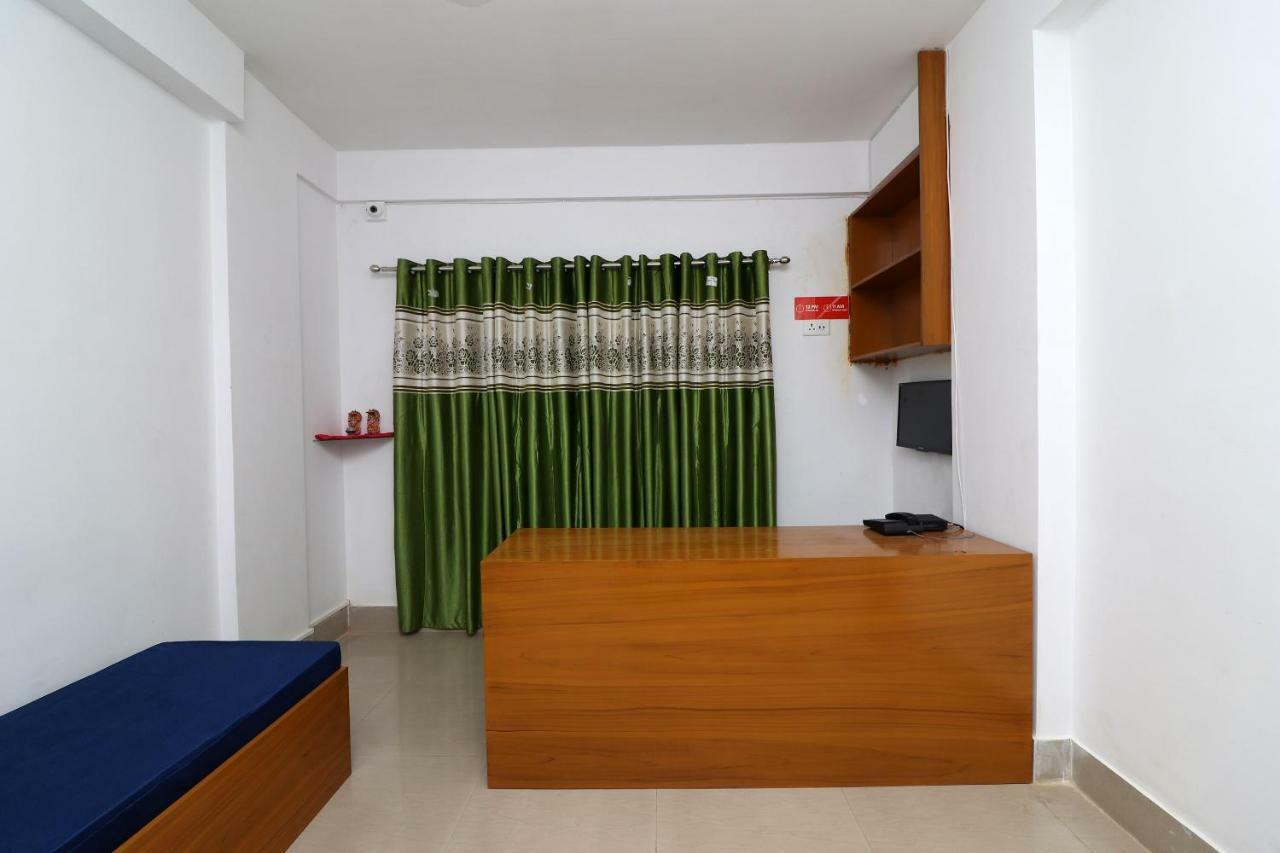Oyo 30269 Amar Raj Inn Kolkata Ngoại thất bức ảnh