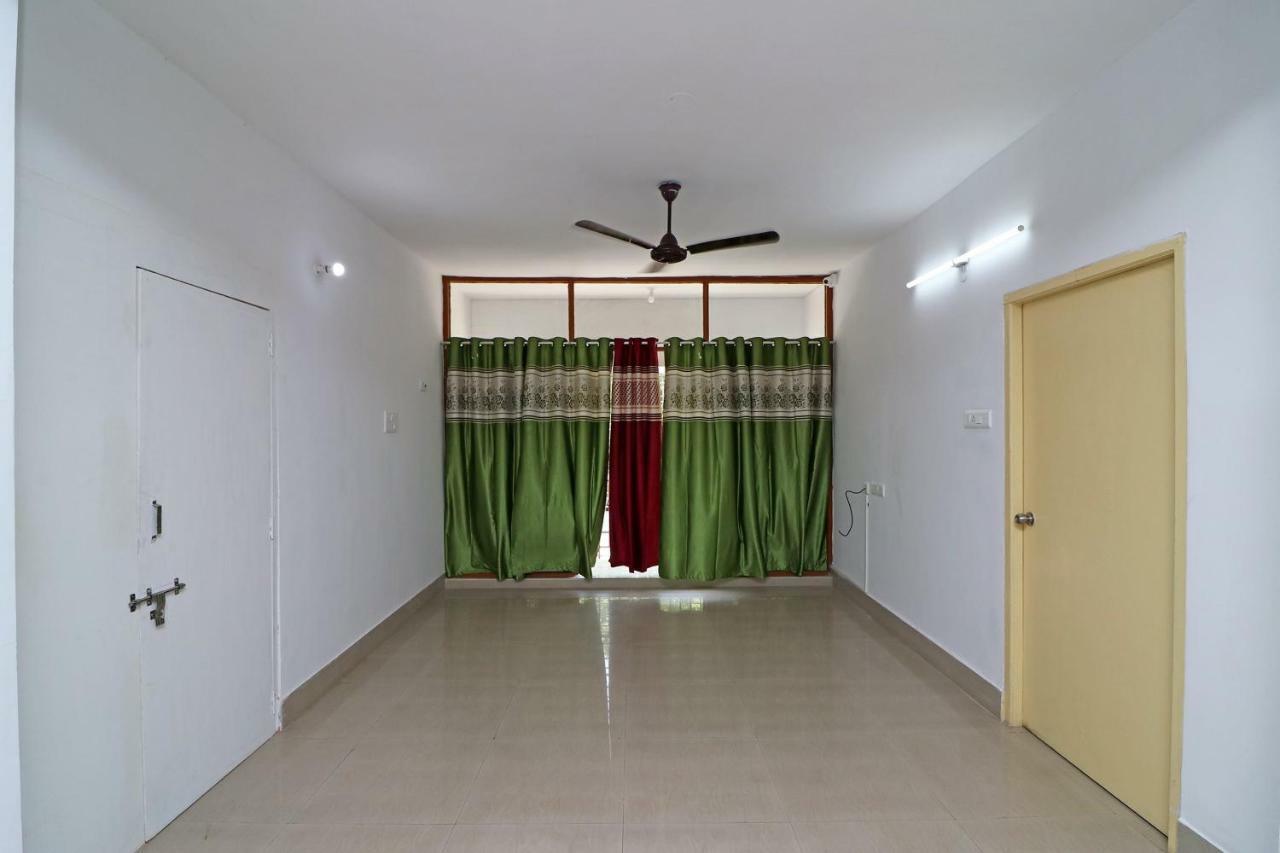 Oyo 30269 Amar Raj Inn Kolkata Ngoại thất bức ảnh