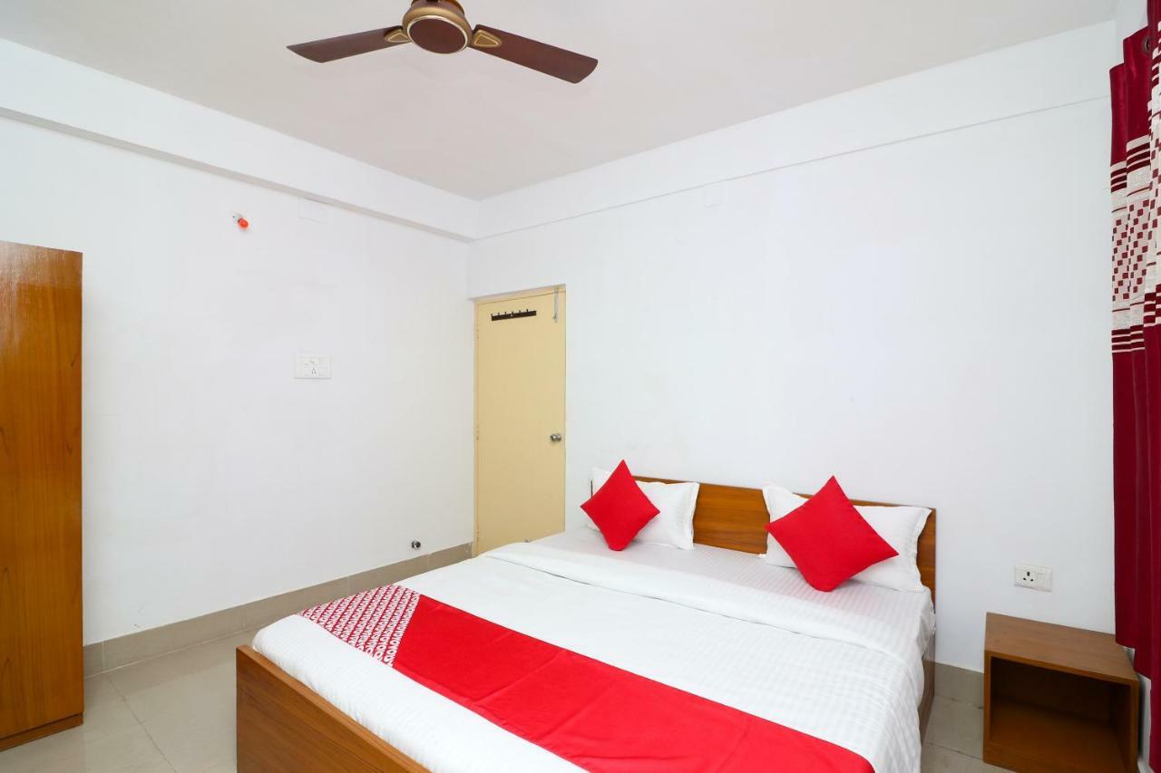 Oyo 30269 Amar Raj Inn Kolkata Ngoại thất bức ảnh